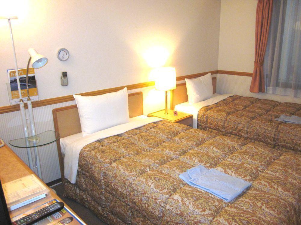 Toyoko Inn Hakata-Guchi Ekimae Fukuoka  Chambre photo